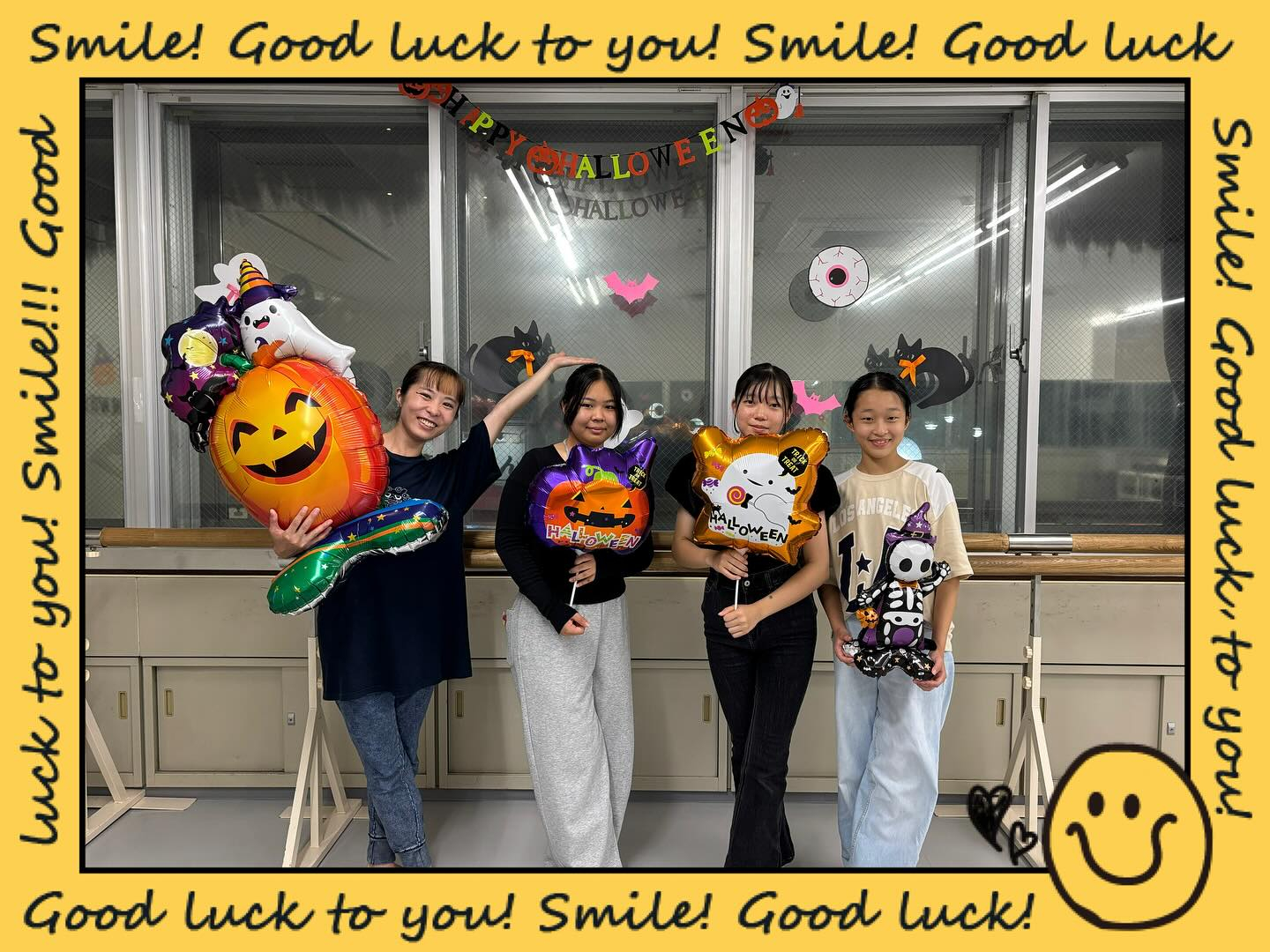 今日　ハロウィン🎃の飾り付けを夏稀、リオ、ハナ、なおが手伝っ...